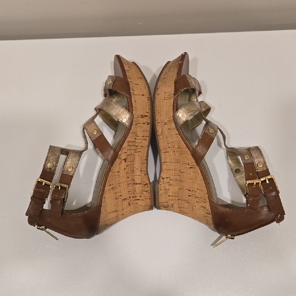 Guess Bronze and Tan Wedge Sandals - Picture 10 of 12